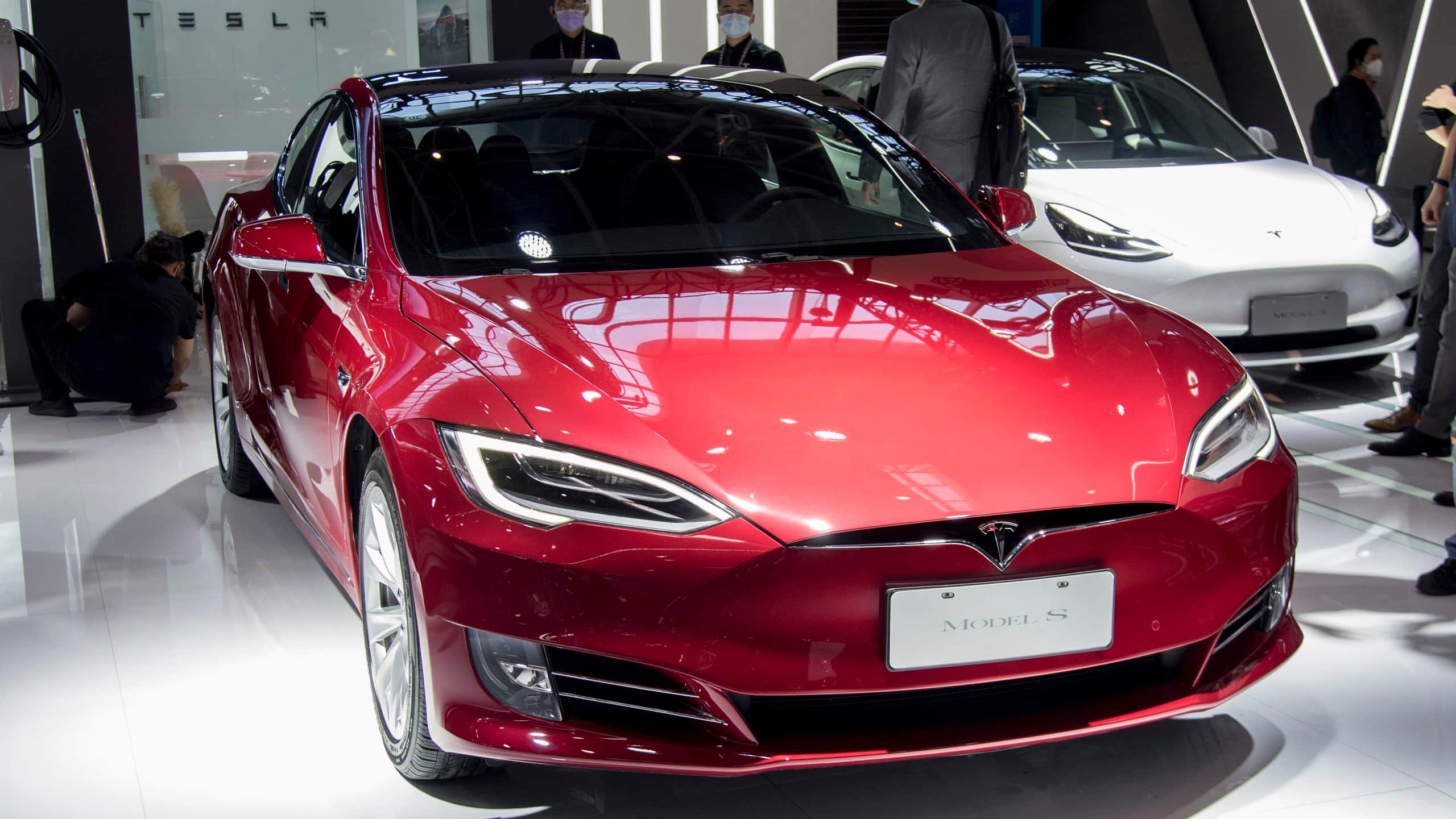 Article: Security Researcher Cracks Tesla Model 3's Media Control Unit