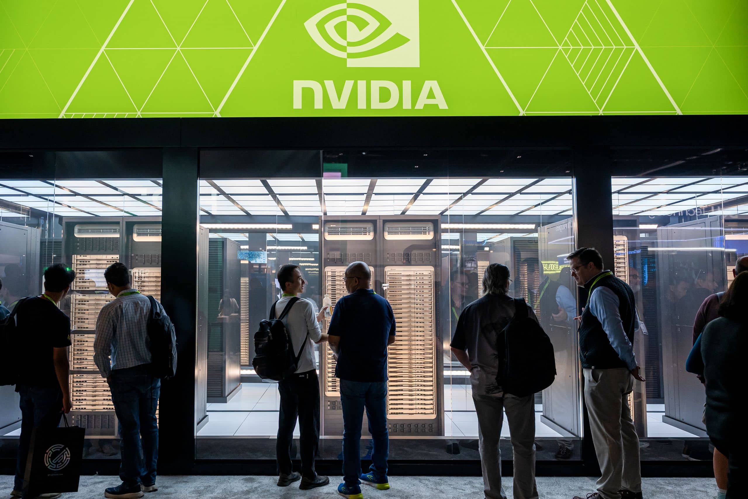US Export Controls Face Bottleneck as AI Chip Licensing Slows